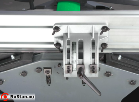 Наклонный упор. Алюминиевый упор может быть наклонен на угол до 45°. фото №3 ADH 200 фото №3